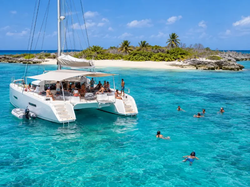 Icacos Full-Day Catamaran Trip